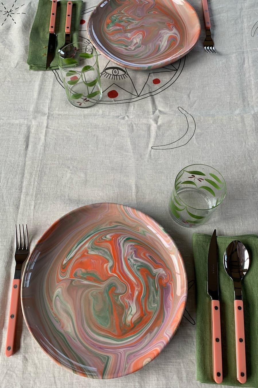 dinner plate cornaline