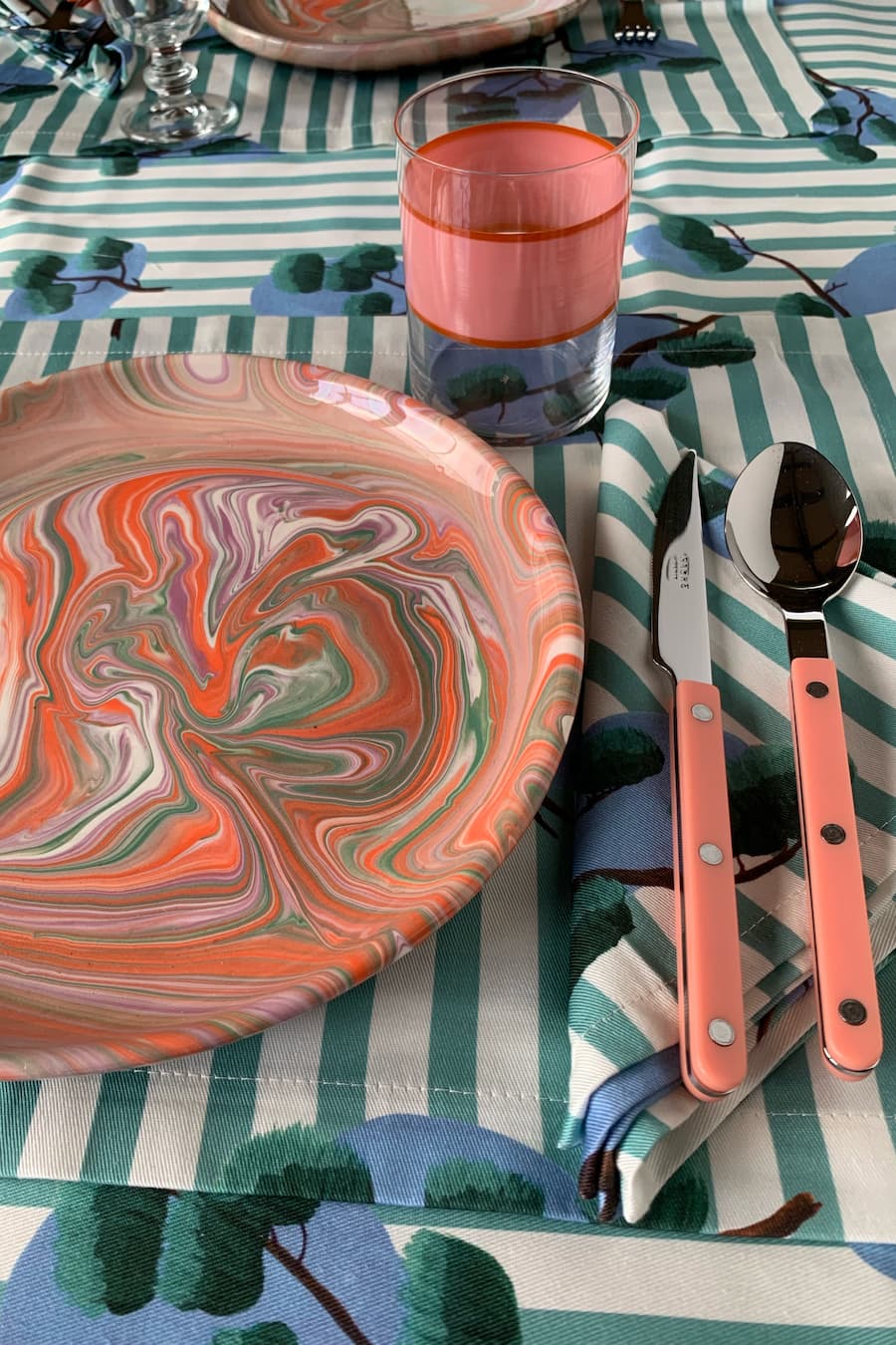 bistrot cutlery set of 4 nude pink