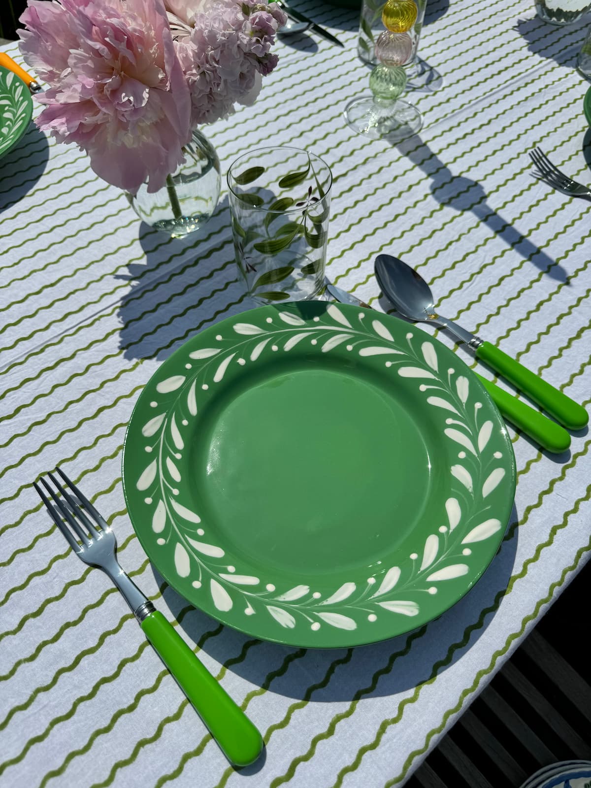 green squiggle tablecloth