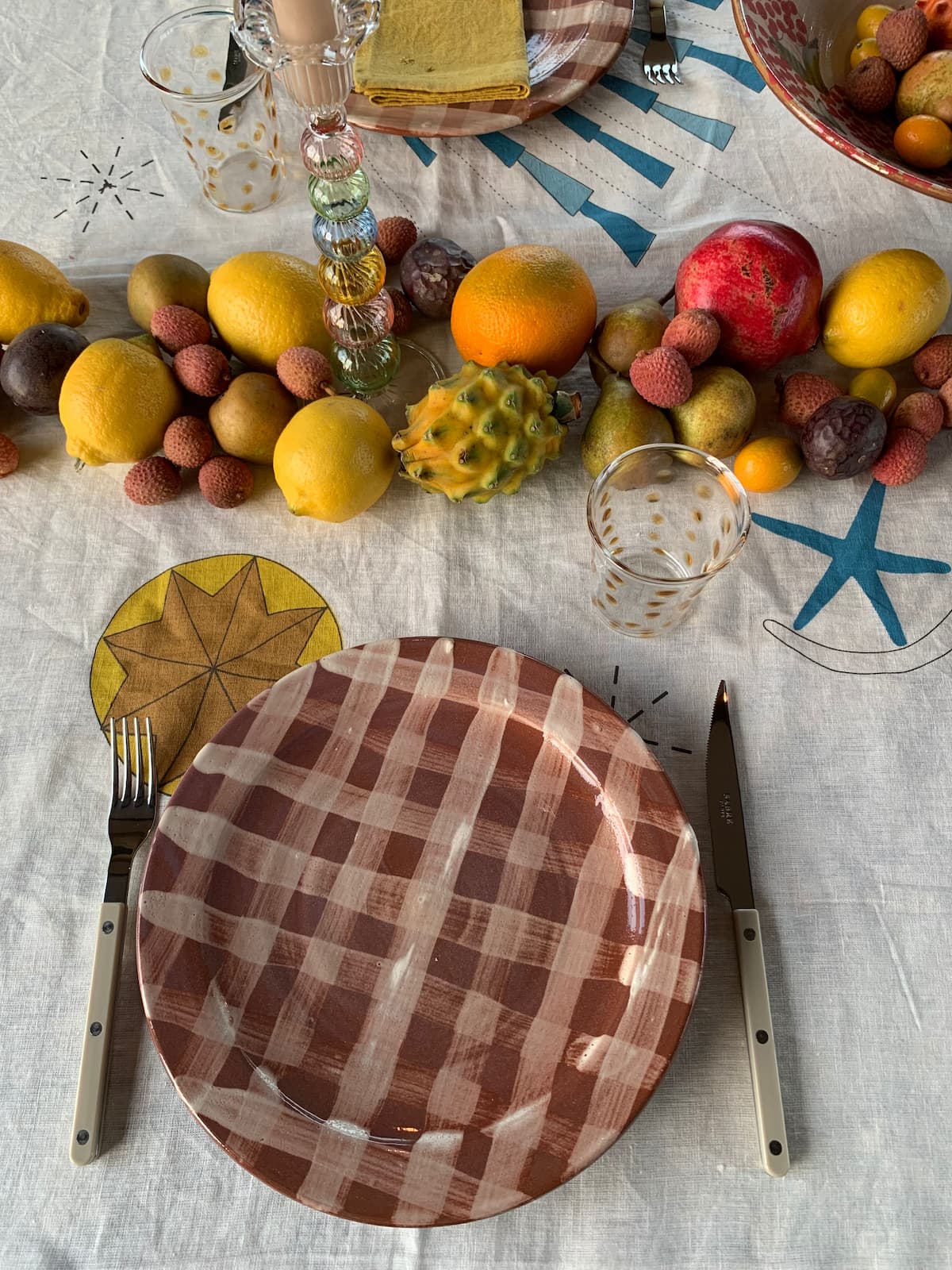 dinner plate brown checks 28cm