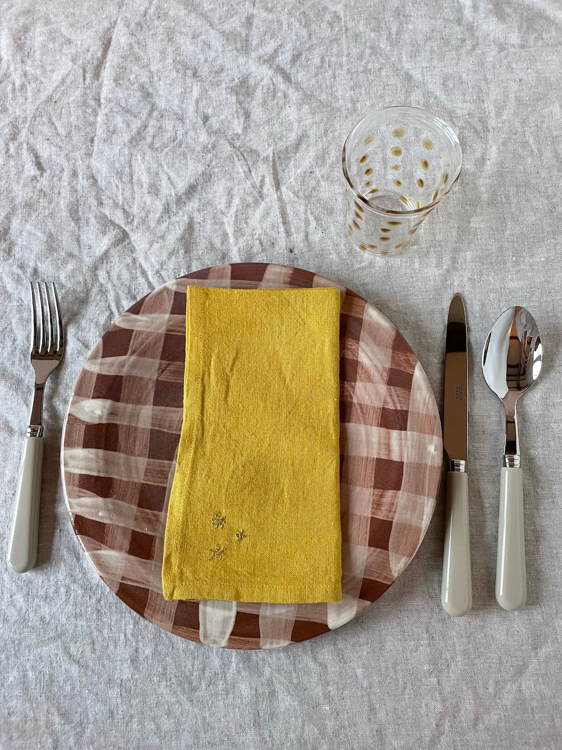 dinner plate brown checks 28cm
