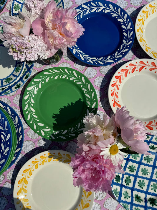 anna reversed blue dinner plate