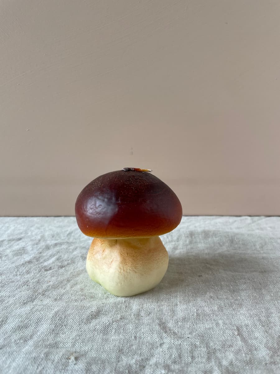 fungo small mushroom candle