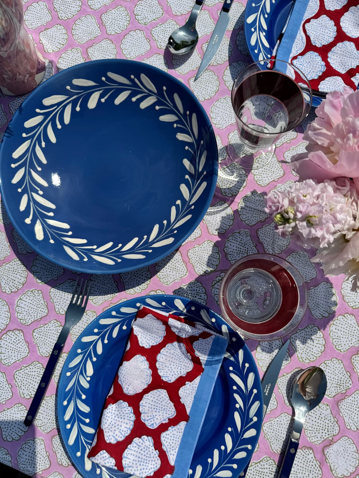 anna reverse blue serving bowl