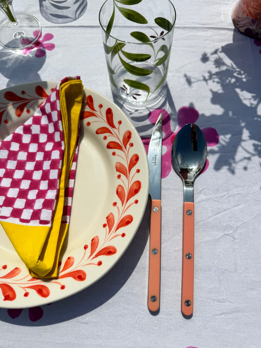 bistrot cutlery set of 4 nude pink