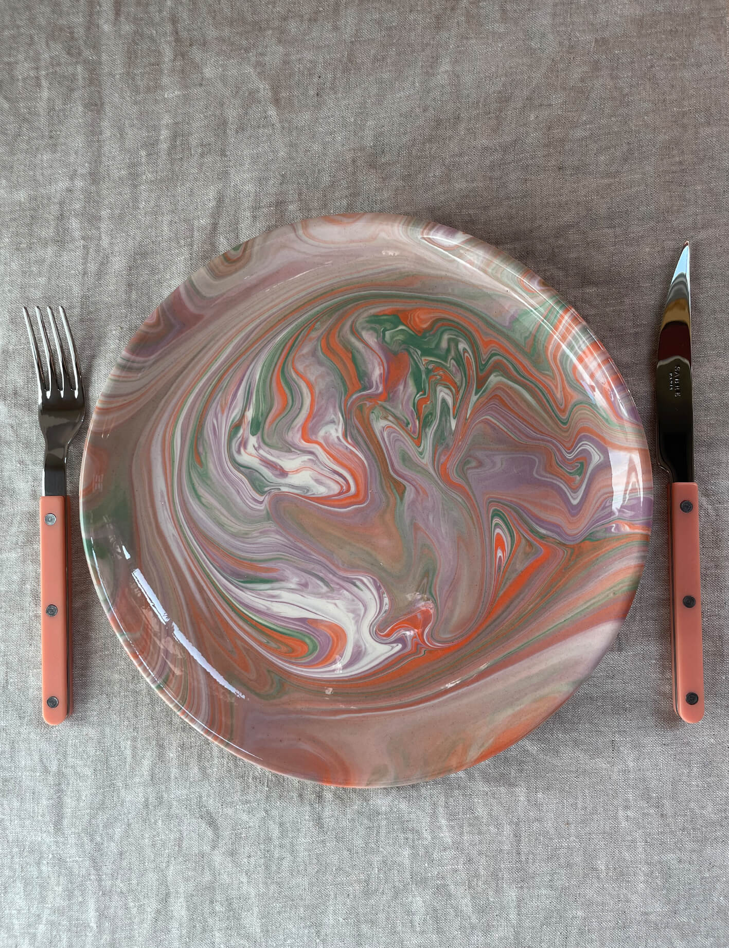 dinner plate cornaline