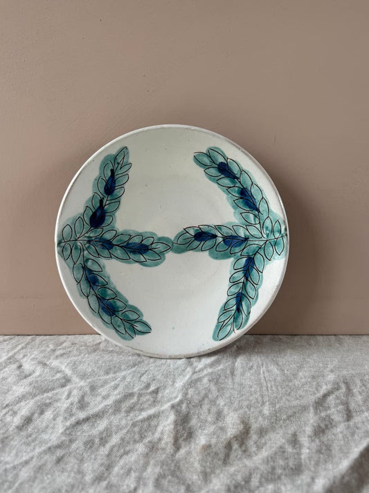 vine dinner plate