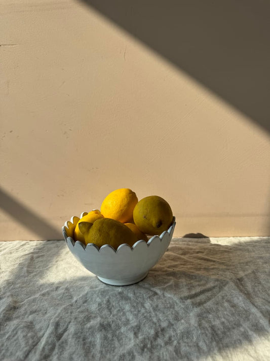 sentia scalloped bowl white