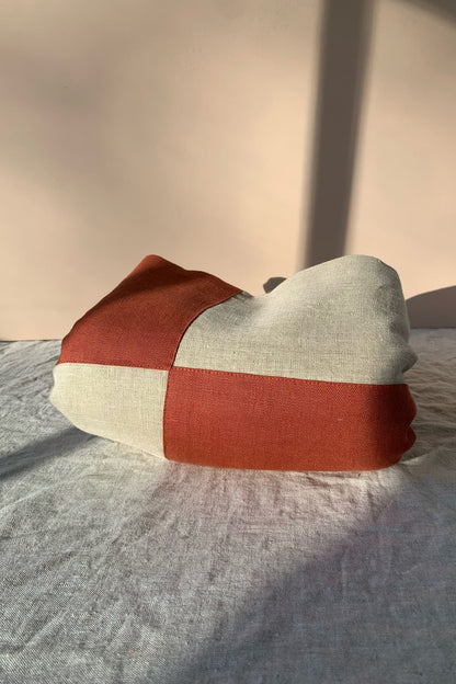 alex terracotta tablecloth 160x300cm