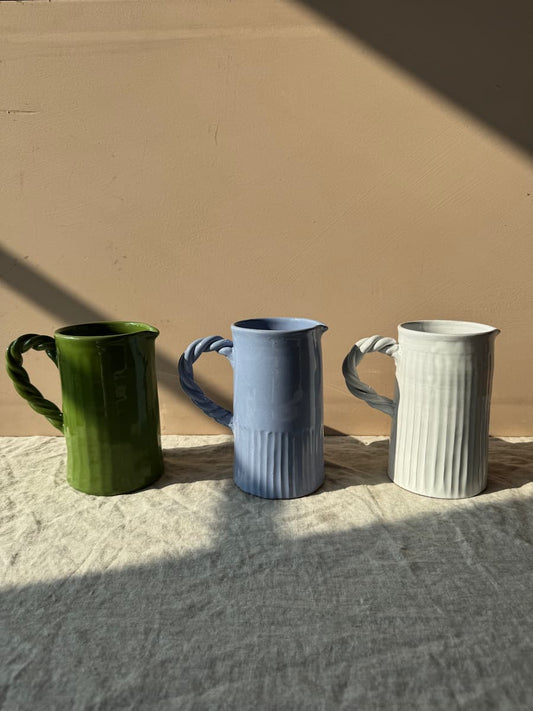 agenoria pitcher white
